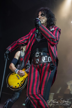 alice-cooper-stadthalle-lichtenfels-04-08-2013-40