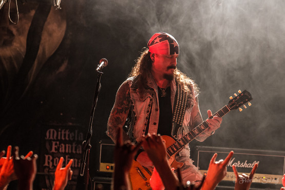 iced-earth-16-12-2012-rockfabrik-ludwigsburg-4