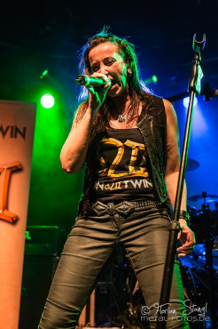 lion-twin-hirsch-nuernberg-16-9-2014_0065