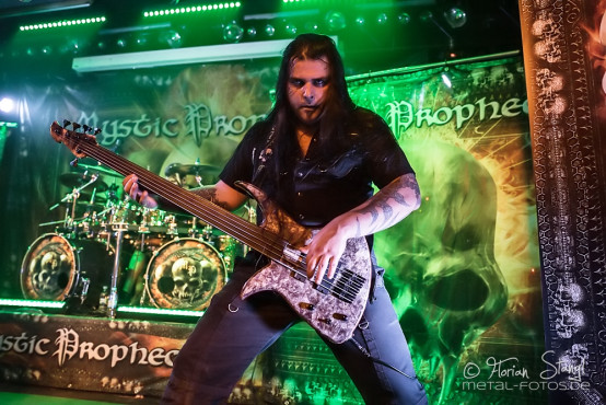 mystic-prophecy-rockfabrik-nuernberg-15-10-2014_0026