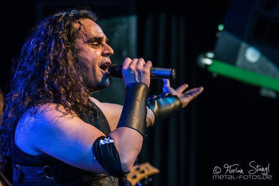 majesty-backstage-muenchen-04-10-2013_01
