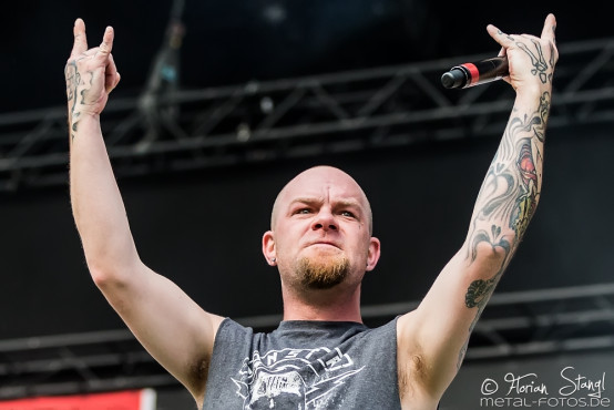 five-finger-death-punch-rockavaria-30-05-2015_0033
