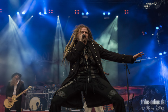 korpiklaani-beastival-2013-01-06-2013-10