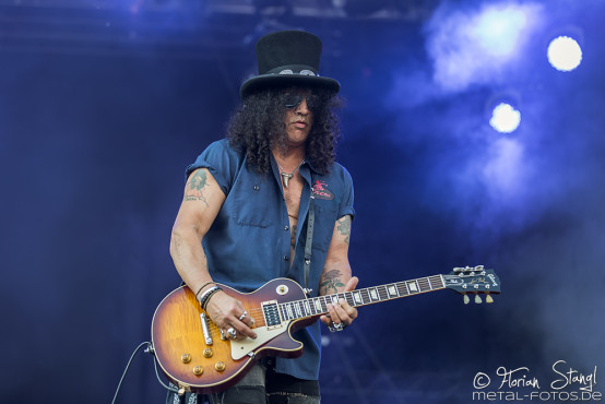 slash-feat-myles-kennedy-rock-im-park-07-06-2015_0035