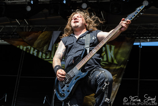 serious-black-masters-of-rock-10-7-2015_0023