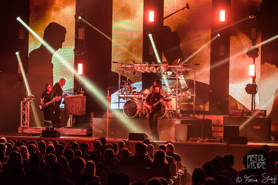 dream-theater-meistersingerhalle-nuernberg-14-03-2016_0037