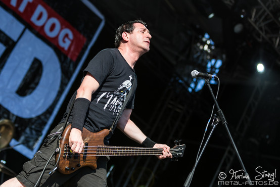 dog-eat-dog-masters-of-rock-10-7-2015_0034