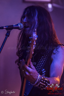 grave-summer-breeze-2013-17-08-2013-04