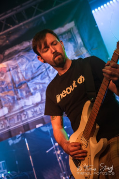 money-left-to-burn-rockfabrik-nuernberg-01-09-2013-13