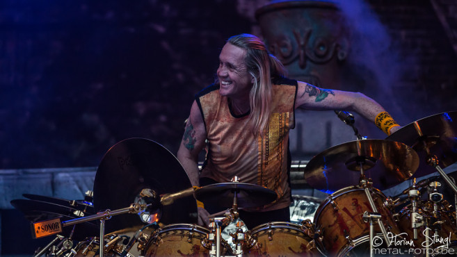 iron-maiden-rockavaria-2016-29-05-2016_0006
