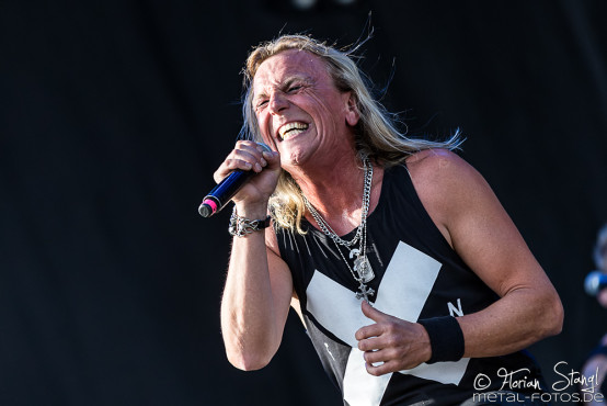 pretty-maids-bang-your-head-18-7-2015_0011
