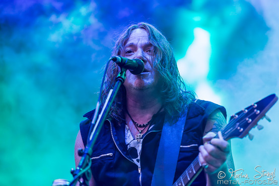 gamma-ray-masters-of-rock-12-7-2015_0048