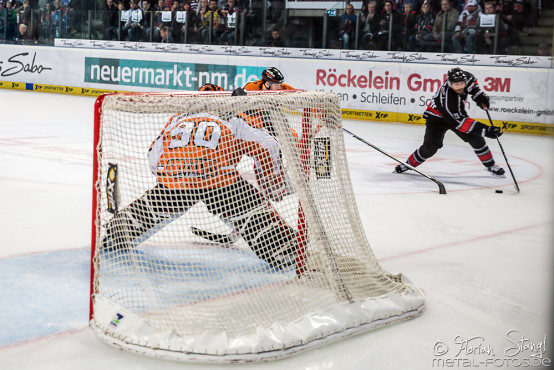 thomas-sabo-ice-tiger-vs-grizzlys-wolfsburg-arena-nuernberg-10-04-2016_0064