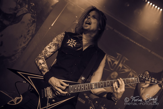 bloodbound-rockfabrik-nuernberg-02-04-2014_0063