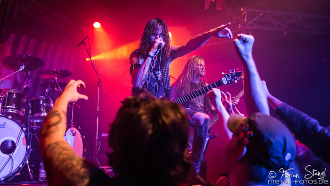 evil-invaders-der-cult-nuernberg-20-10-2016_0051