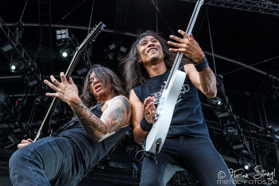 death-angel-bang-your-head-16-7-2015_0002