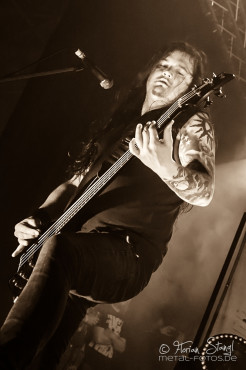 heaven-shall-burn-metal-invasion-vii-19-10-2013_15