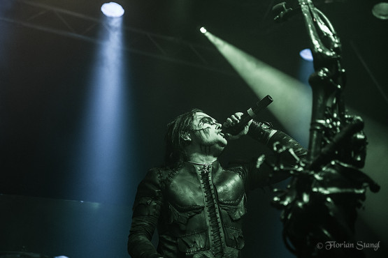 cradle-of-filth-7-12-2012-music-hall-geiselwind-10