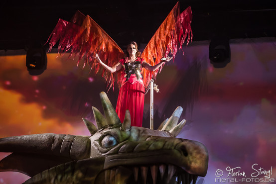 andrea-berg-arena-nuernberg-12-11-2016_0016