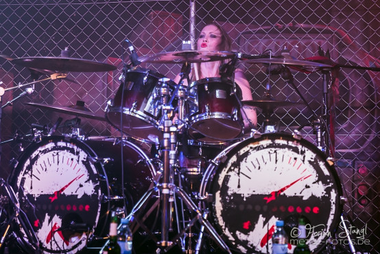 crucified-barbara-rockfabrik-nuernberg-26-9-2014_0009