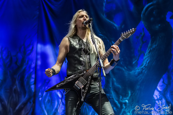 hammerfall-masters-of-rock-10-7-2015_0026
