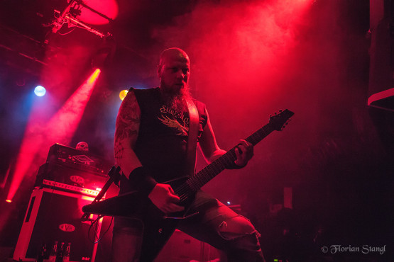 grave-12-9-2012-hirsch-nuernberg-105