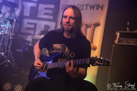 lion-twin-rockfabrik-nuernberg-29-03-2015_0045