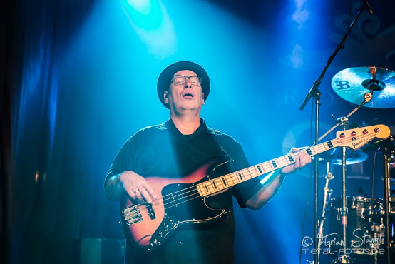 dr-woos-rocknroll-circus-pyras-classic-rock-2014-9-8-2014_0066