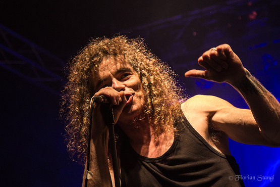 overkill-12-10-2012-musichall-geiselwind-46