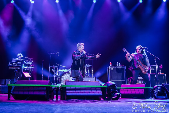 billy-idol-arena-nuernberg-21-11-2014_0018