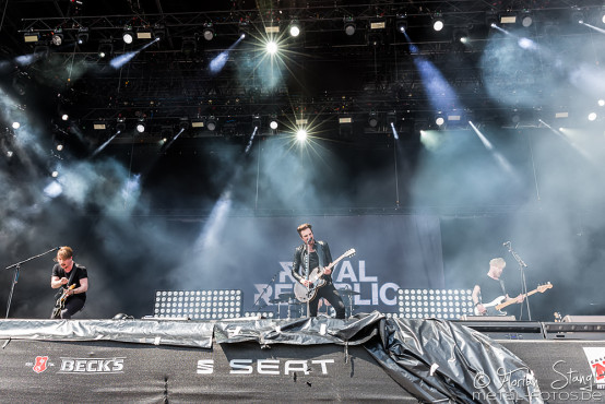 royal-republic-rock-im-park-07-06-2015_0030