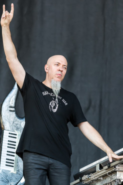 dream-theater-bang-your-head-18-7-2015_0009