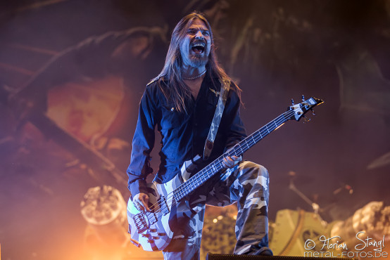 sabaton-bang-your-head-16-7-2015_0022