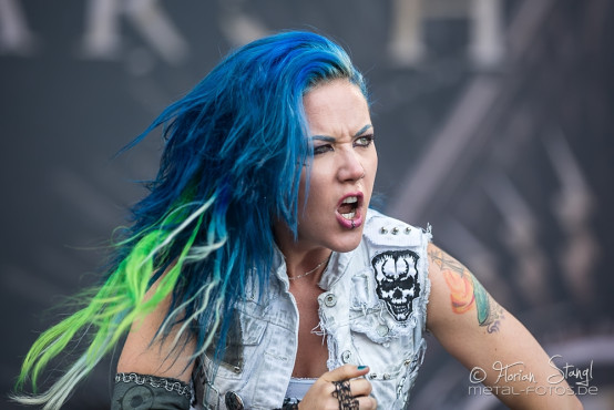 arch-enemy-summer-breeze-2014-14-8-2014_0020