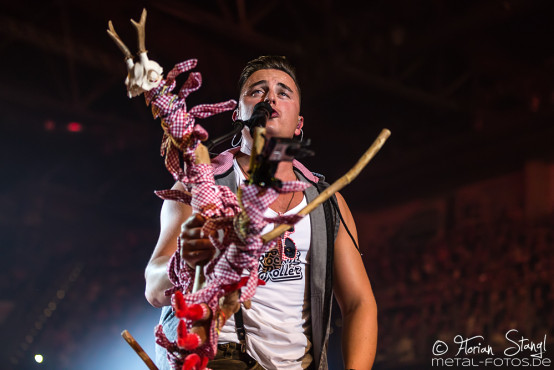 andreas-gabalier-arena-nuernberg-01-10-2015_0001
