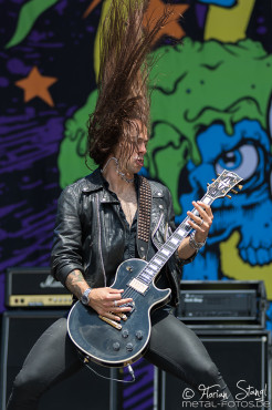 hardcore-superstar-bang-your-head-16-7-2015_0031