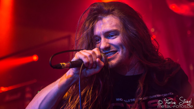 skull-fist-der-cult-nuernberg-20-10-2016_0039