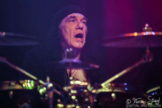 anvil-musichall-geiselwind-23-04-2016_0057