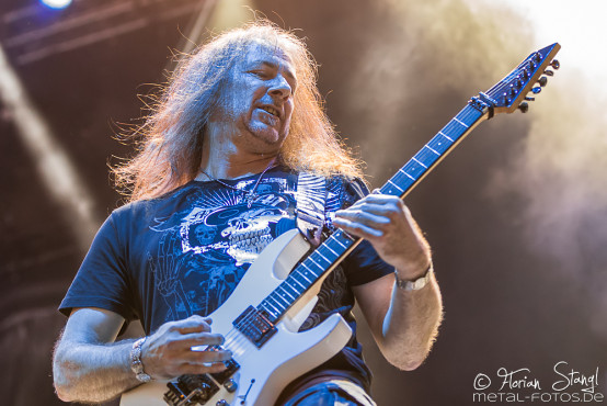 gamma-ray-masters-of-rock-12-7-2015_0054