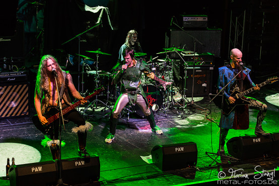 gloryhammer-musichall-geiselwind-16-10-2015_0007
