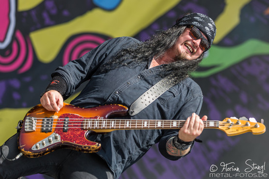 hardcore-superstar-bang-your-head-16-7-2015_0015