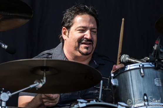 yt-bang-your-head-18-7-2015_0004