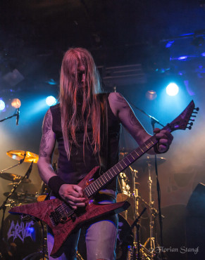 grave-12-9-2012-hirsch-nuernberg-75