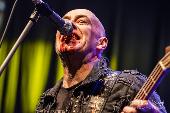mpire-of-evil-metal-invasion-vii-19-10-2013_01