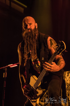 five-finger-death-punch-zenith-muenchen-14-11-2013_13
