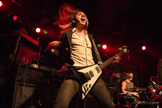 neonfly-5-11-2012-hirsch-nuernberg-14