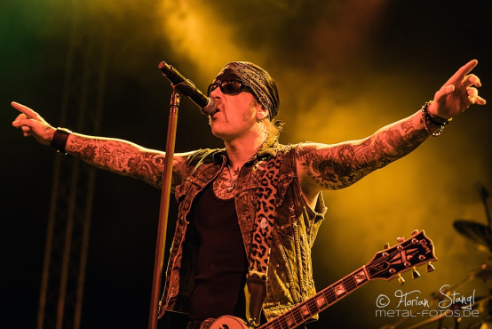 black-star-riders-31-7-2014_0014