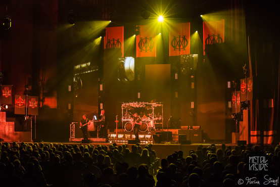 dream-theater-meistersingerhalle-nuernberg-14-03-2016_0036