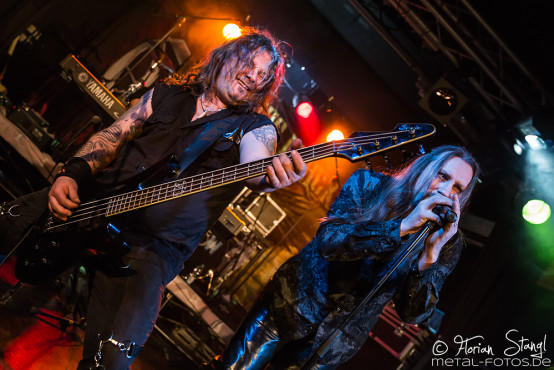 serious-black-rock-for-one-world-05-03-2016_0025