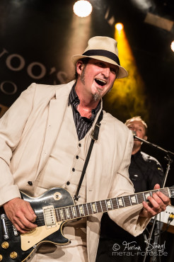 dr-woos-rocknroll-circus-pyras-classic-rock-2014-9-8-2014_0055